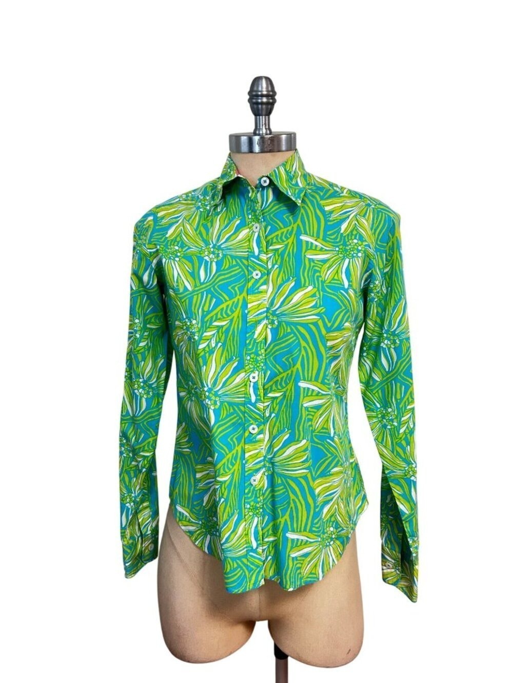 Lilly Pulitzer Daisy Darling print button down shirt Top size 4